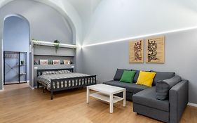 Elephant And Castle - Exclusive Holiday Home